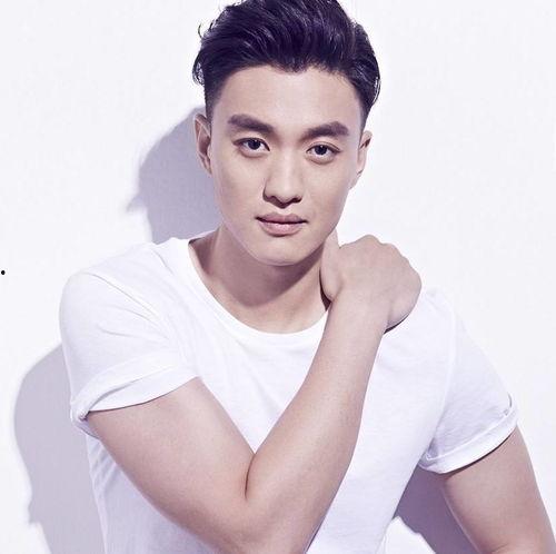 娱乐吃瓜君周一围是谁啊,揭秘娱乐圈实力派演员的蜕变之路