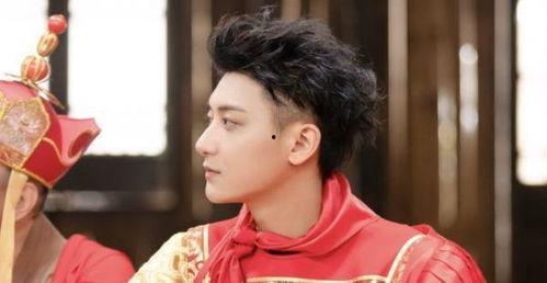 圈内爆料杨紫黄子韬离婚,娱乐圈再掀波澜