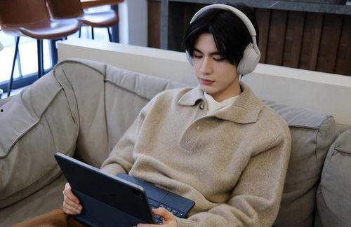 张凌赫娱乐圈爆料,揭秘明星幕后真相